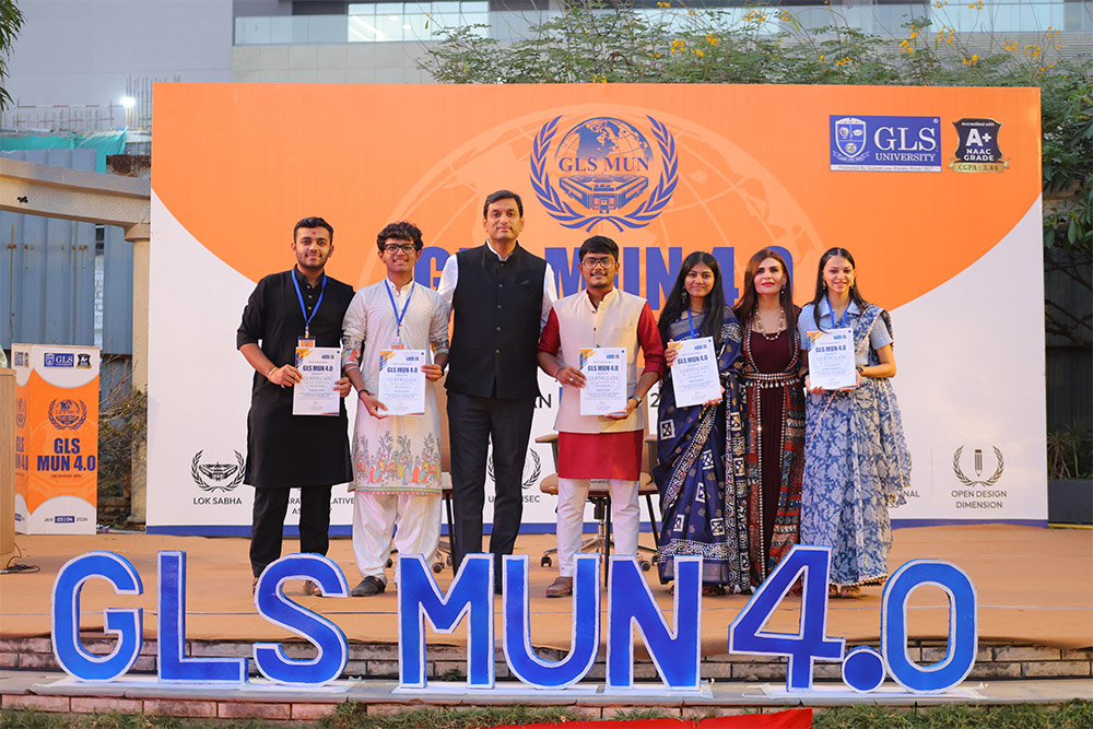 Paresh Pahuja's Inspiring Visit Lights